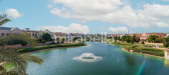 139.4m² Office in Jumeirah Golf Estates, UAE No. 13765 2