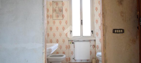 1 Schlafzimmer Villa in Monza, Italy, Nr. 54847 28