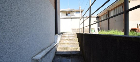 1 Schlafzimmer Villa in Monza, Italy, Nr. 54847 53