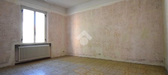 1 Schlafzimmer Villa in Monza, Italy, Nr. 54847 9