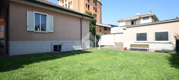 1 Schlafzimmer Villa in Monza, Italy, Nr. 54847 49