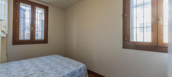 6 rooms Apartment in San Pietro in Casale, Italy No. 35337 10