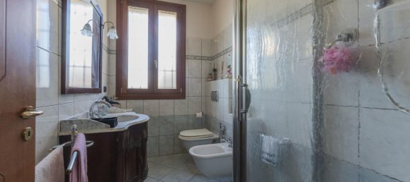 6 rooms Apartment in San Pietro in Casale, Italy No. 35337 14