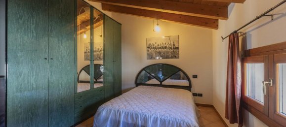 6 rooms Apartment in San Pietro in Casale, Italy No. 35337 19