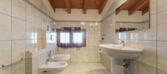 6 rooms Apartment in San Pietro in Casale, Italy No. 35337 24