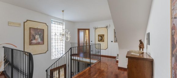 6 rooms Apartment in San Pietro in Casale, Italy No. 35337 16