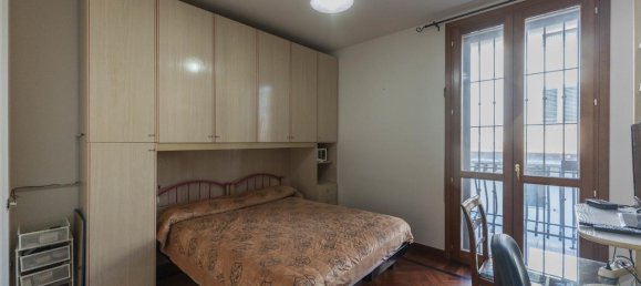 6 rooms Apartment in San Pietro in Casale, Italy No. 35337 8