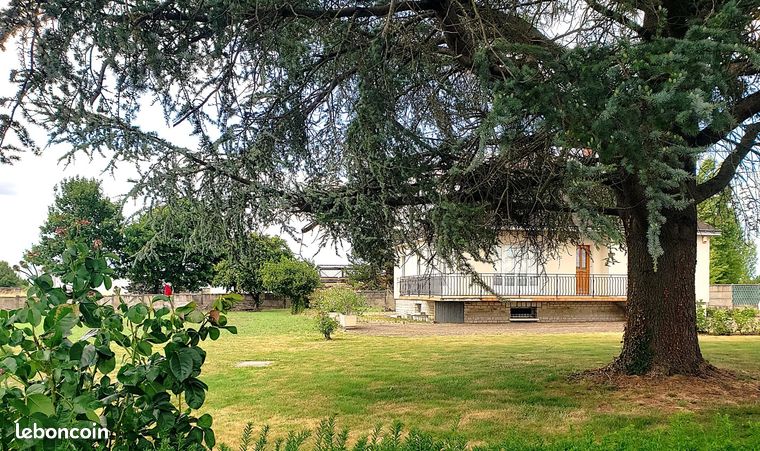 3 bedrooms House in Azay-le-Rideau, France No. 303836