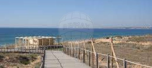 3 bedrooms Villa in Guia, Portugal No. 25659 32