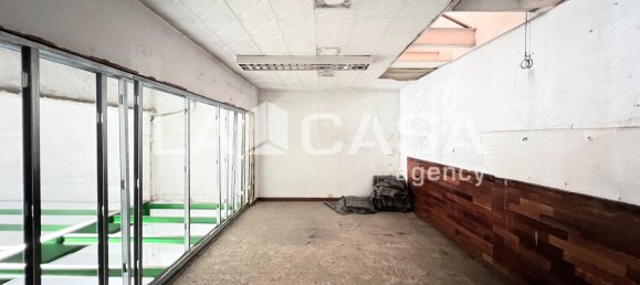 184m² Commercial property in Badalona, Spain No. 158542 5