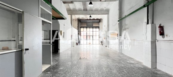 184m² Commercial property in Badalona, Spain No. 158542 20