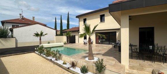 Villa de 5 dormitorios en Romans-sur-Isere, France No. 339111 2