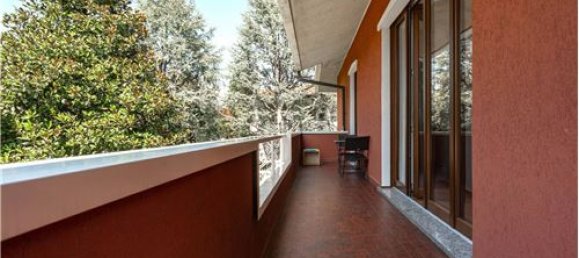 6 bedrooms Villa in Arcore, Italy No. 290173 22