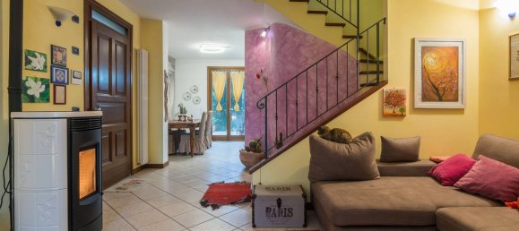 6-salle Villa à Pesaro, Italy No. 63564 17