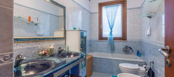 6-salle Villa à Pesaro, Italy No. 63564 27