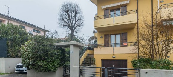 6-salle Villa à Pesaro, Italy No. 63564 10