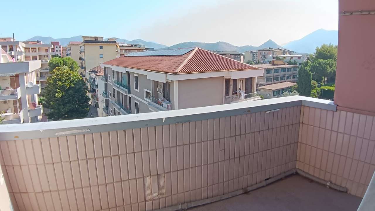 4-Zimmer Wohnung in Nocera Inferiore, Italy, Nr. 269187