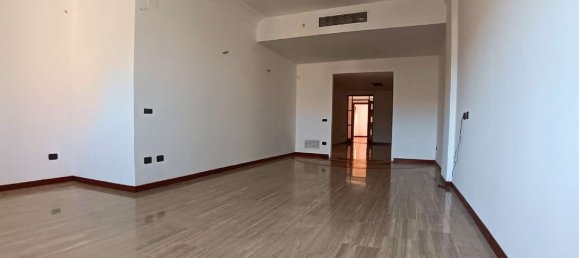 4-Zimmer Wohnung in Nocera Inferiore, Italy, Nr. 269187 5