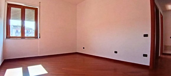 4-Zimmer Wohnung in Nocera Inferiore, Italy, Nr. 269187 11