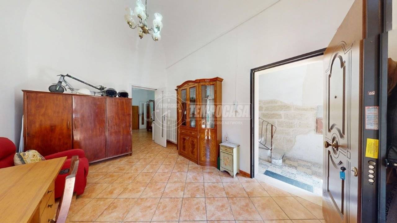 Apartamento T1 em Lecce, Italy N.º 216721