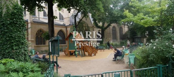 2 bedrooms Apartment in Paris, France No. 189070 4