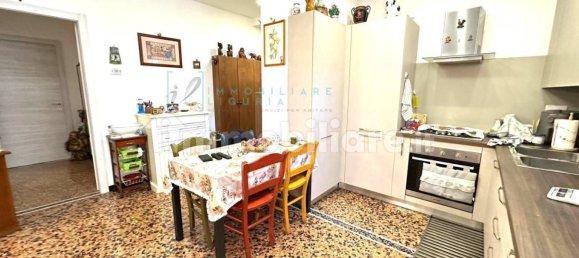 2 bedrooms Apartment in Albenga, Italy No. 358499 4