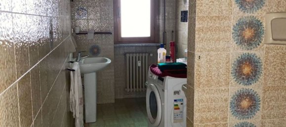 6 rooms Apartment in Alessandria, Italy No. 51427 10