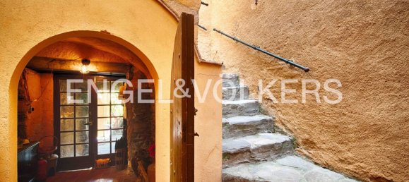 3 bedrooms House in Garriguella, Spain No. 177369 39