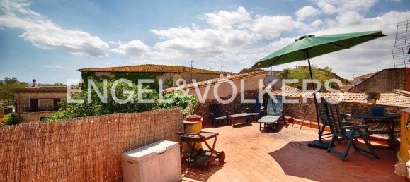 3 bedrooms House in Garriguella, Spain No. 177369 16