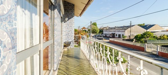 5 chambres Maison à Aveiro, Portugal No. 84632 9