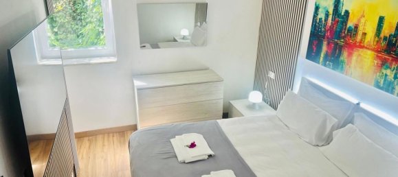 3-salle Villa à Palermo, Italy No. 305272 8