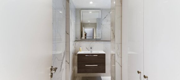 4 bedrooms Villa in Limassol, Cyprus No. 33651 7