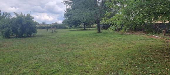  Land in Saint-Vallier, France No. 329163 2