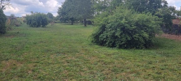  Land in Saint-Vallier, France No. 329163 3