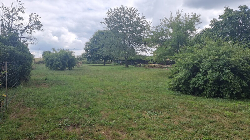  Land in Saint-Vallier, France No. 329163