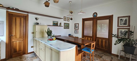 5 rooms Villa in Bergamo, Italy No. 257421 4