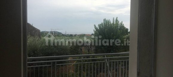 Квартира с 4 спальнями в Формия, Италия № 69563 5