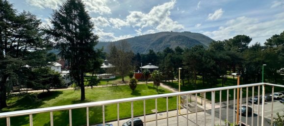 Квартира с 3 спальнями в Леон, Испания № 156971 2