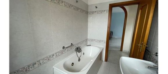 2 Schlafzimmer Wohnung in San Giorgio del Sannio, Italy, Nr. 275943 9