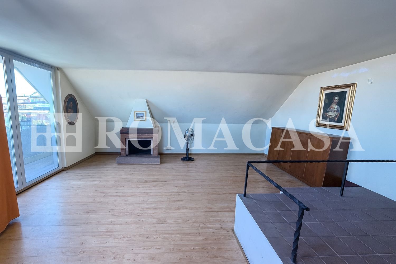 Ático de 3 habitaciónes en Rome, Italy No. 285593