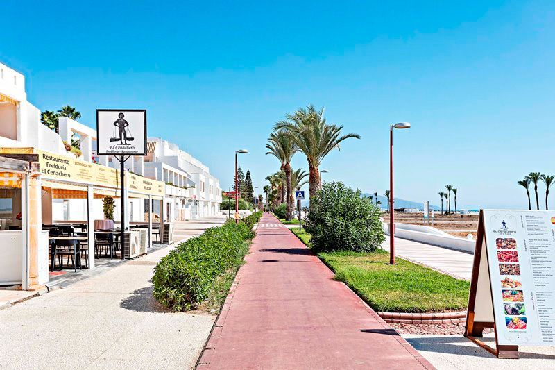 Propiedad comercial en Vera, Spain 84 m² No. 67536