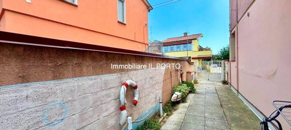 1 bedroom Apartment in Comacchio, Italy No. 64141 12