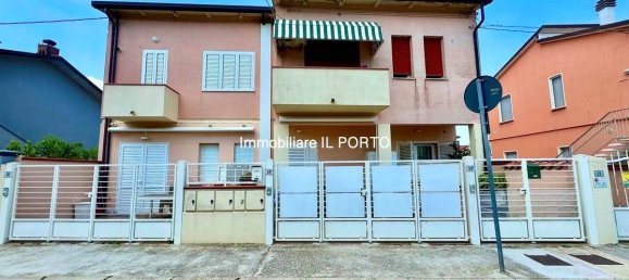 1 bedroom Apartment in Comacchio, Italy No. 64141 14