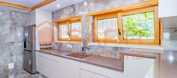 3 bedrooms House in Nazare, Portugal No. 143250 13