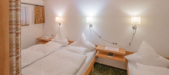 Отель, гостиница с 19 комнатами в Лёррах, Германия № 64306 12