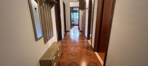 3 bedrooms Apartment in Palermo, Italy No. 170625 10