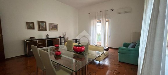 3 bedrooms Apartment in Palermo, Italy No. 170625 3