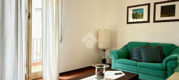 3 bedrooms Apartment in Palermo, Italy No. 170625 2