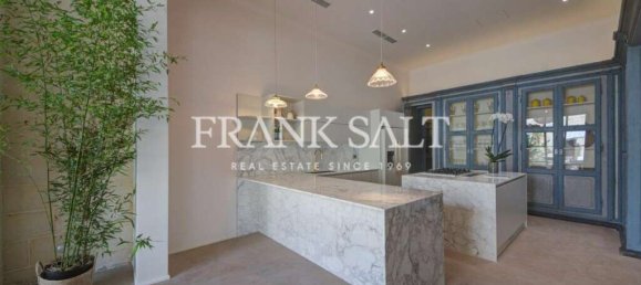 Adosado de 7 dormitorios en Sliema, Malta No. 7408 15