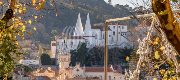 6 bedrooms Building in Sintra, Portugal No. 122010 2
